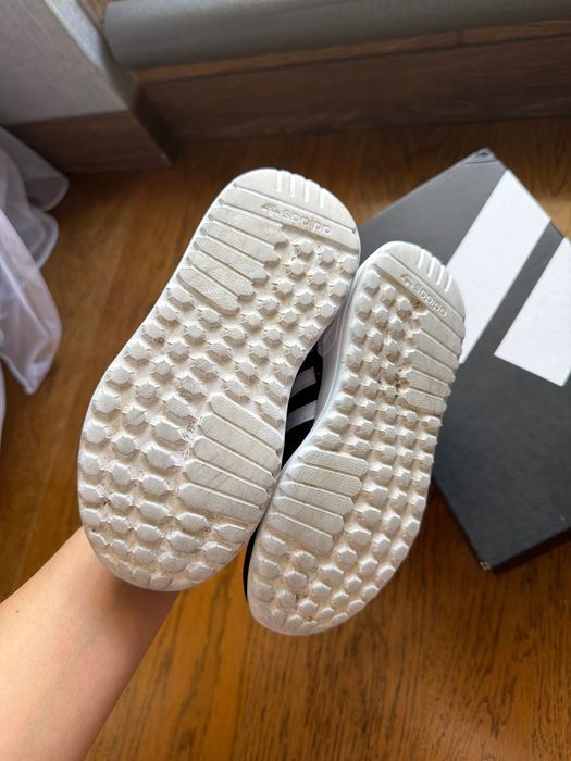 Кросівки дитячі adidas