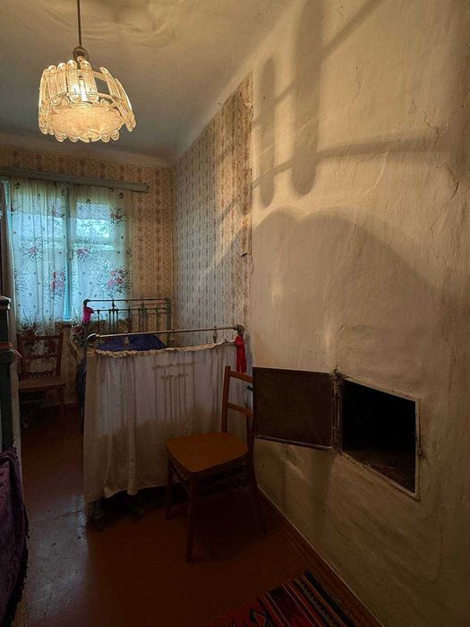Продаж добротного будинку у с. Красилівка неподалік траси Чернігів — Київ!