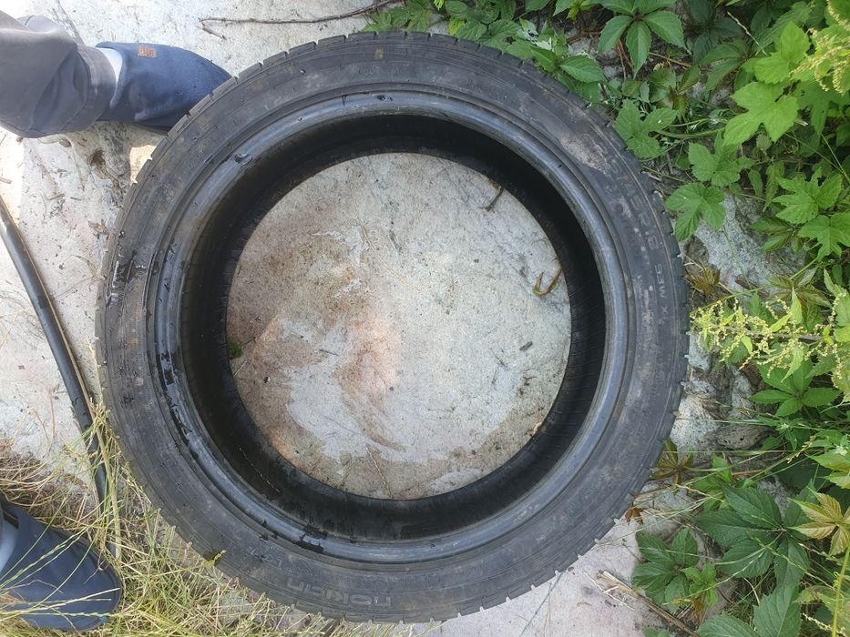 Nokian hakka blue. 215/45 r18 93w.Протектор 6мм.