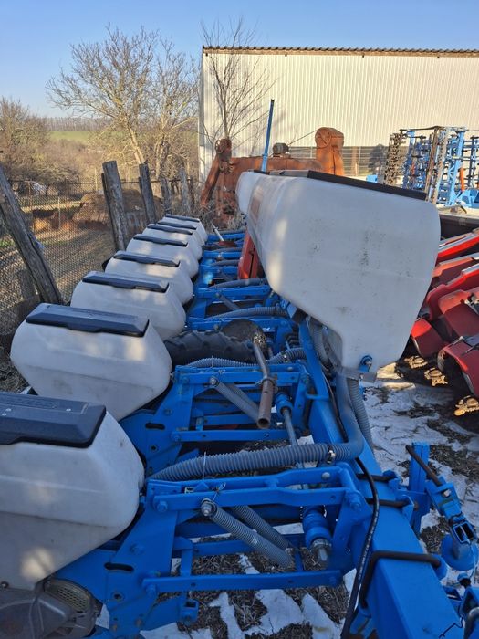 Сівалка Monosem 79240 LARGEASSE France