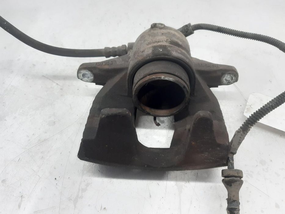 Calíper De Freio Dianteiro Esquerdo Fiat Ii
