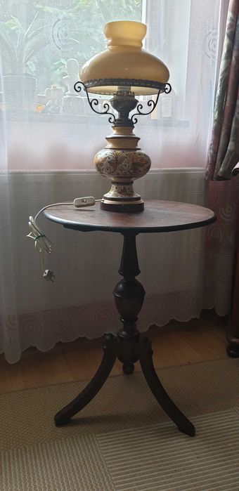 Stolik kawowy antyk