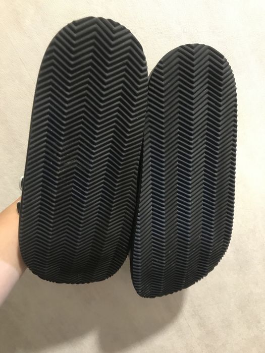 Шльопки кожані бренд Prego