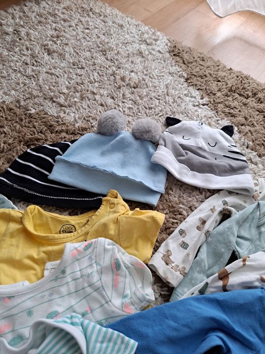 Paczka ubrań dla niemowlaka