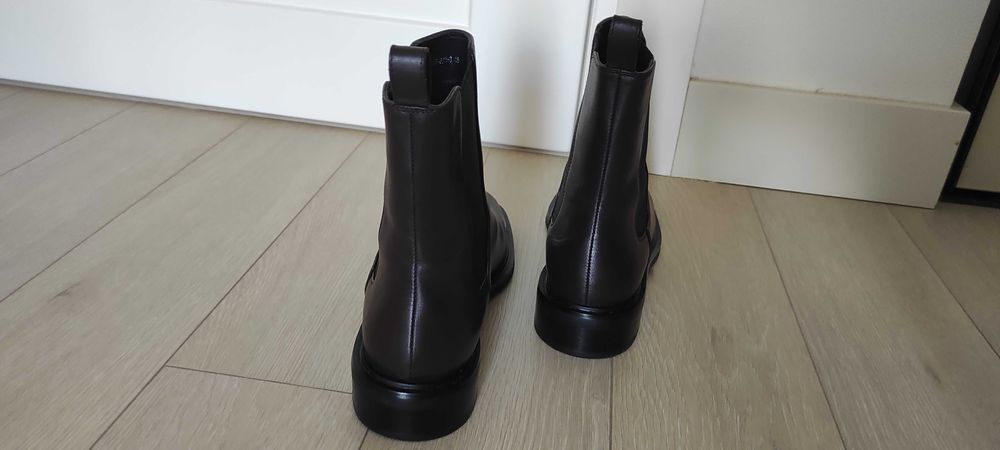 Нові!!! Жіночі шкіряні черевики челсі(демісезонні)