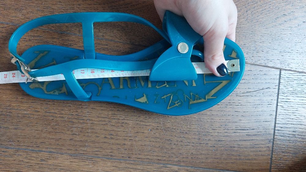 Sandałki japonki gumowe Armani