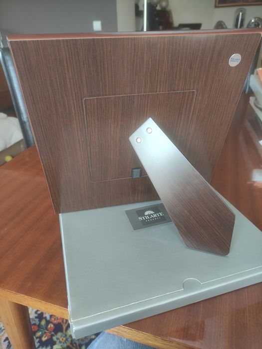 Moldura Passepartout Foto Prata 92564750809661697123