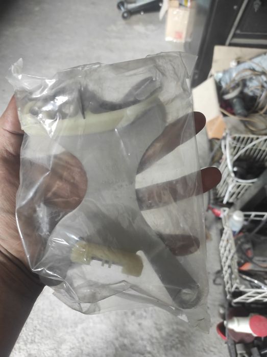 Натяжник цепа гранд черокі 4.7