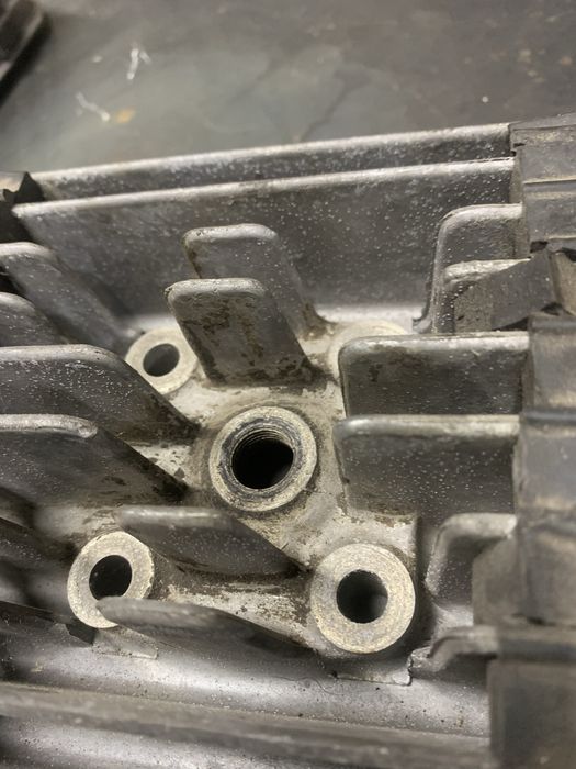 Поршнева  минск головка циліндр