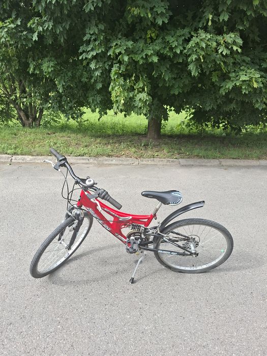 Rower górski czerwony
