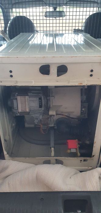 Máquina de lavar roupa Siemens a funcionar