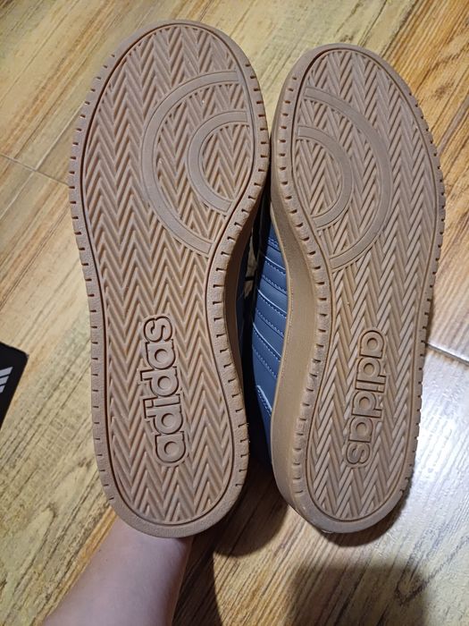 Хайтопи,  взуття Adidas