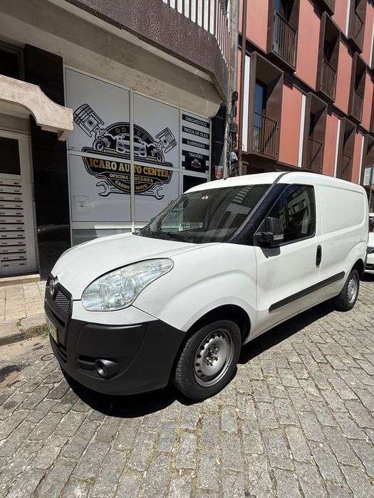 Fiat Doblô 1.3 ano 2011
