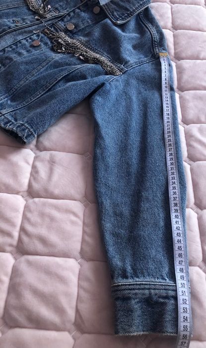 Джинсовий  піджак зі стразами RESERVED , блакитного  кольору, розмір S