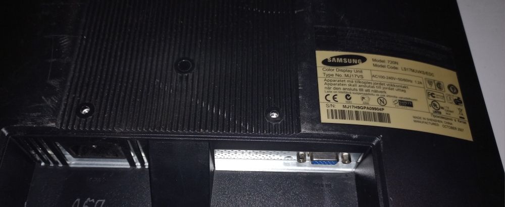 Samsung 720n полурабочий