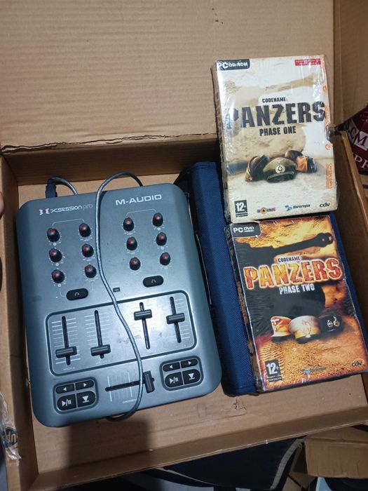 Tudo junto 50€ RAM discos e leitor DVD placa gráfica router  placa de