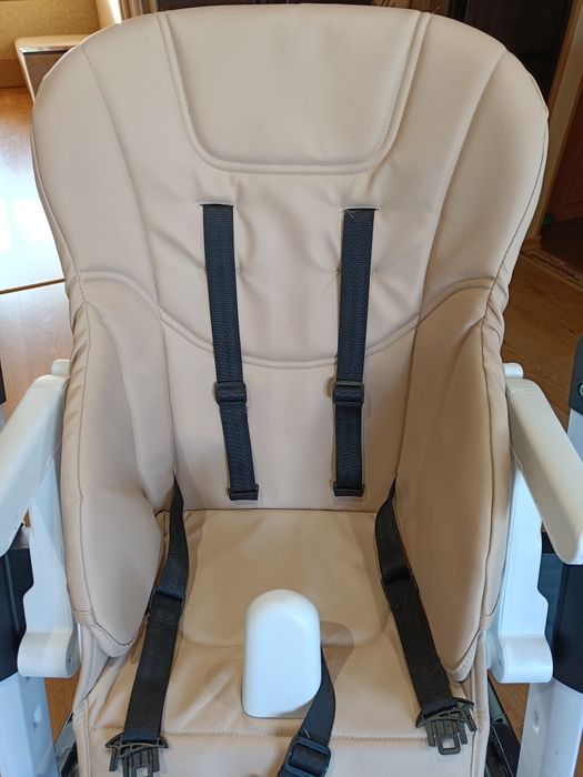 Стільчик для годування Carrello Apricus CRL-14201 в ідеальному стані