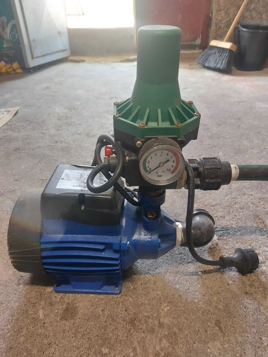 Vendo bomba pressão água