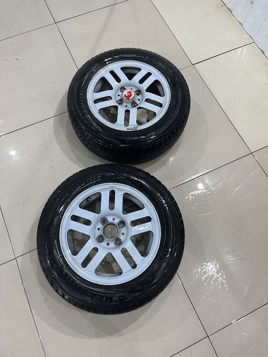 Продам титани з зимовою гумаю р14