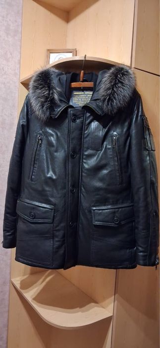 Куртка кожаная аляска