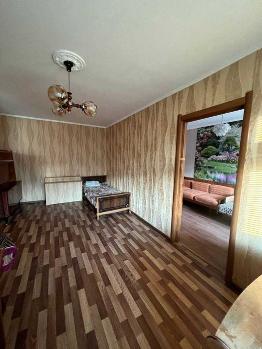 2к квартира 40 м2, Чумака 6, Солом`янський район, терміново