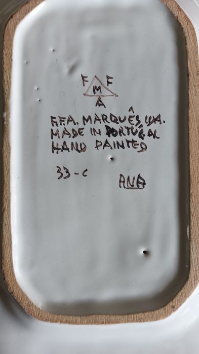 Travessa em Faiança Portuguesa Pintada à Mão R.F.A. Marques, Lda