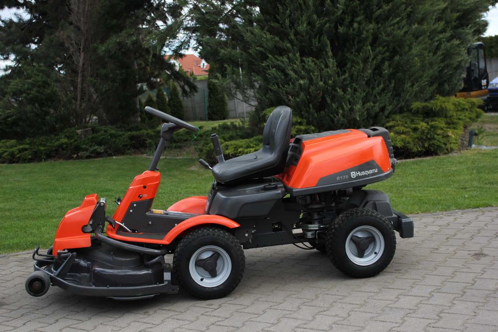 Husqvarna R175 175 Rider TRAKTOREK Kosiarka