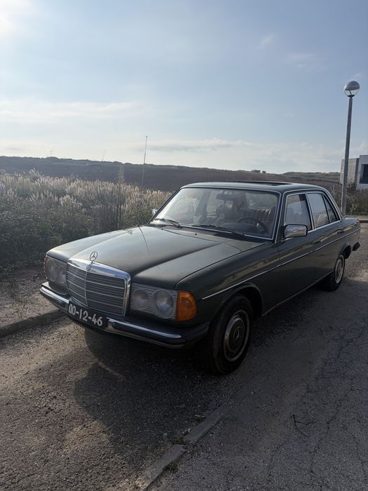Mercedes w123 200D foto 4