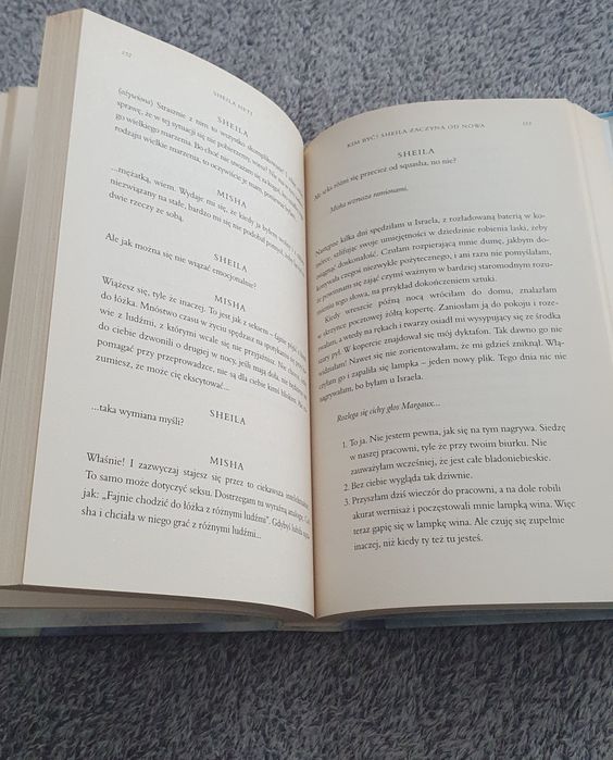 Książka Kim być? Shella zaczyna od nowa- Sheila Heti