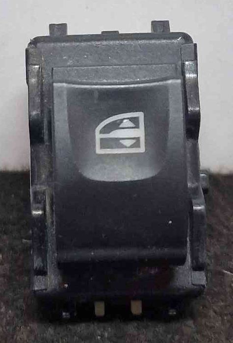 Front Left Window Control / Button / Switch | RENAULT440462825280000001