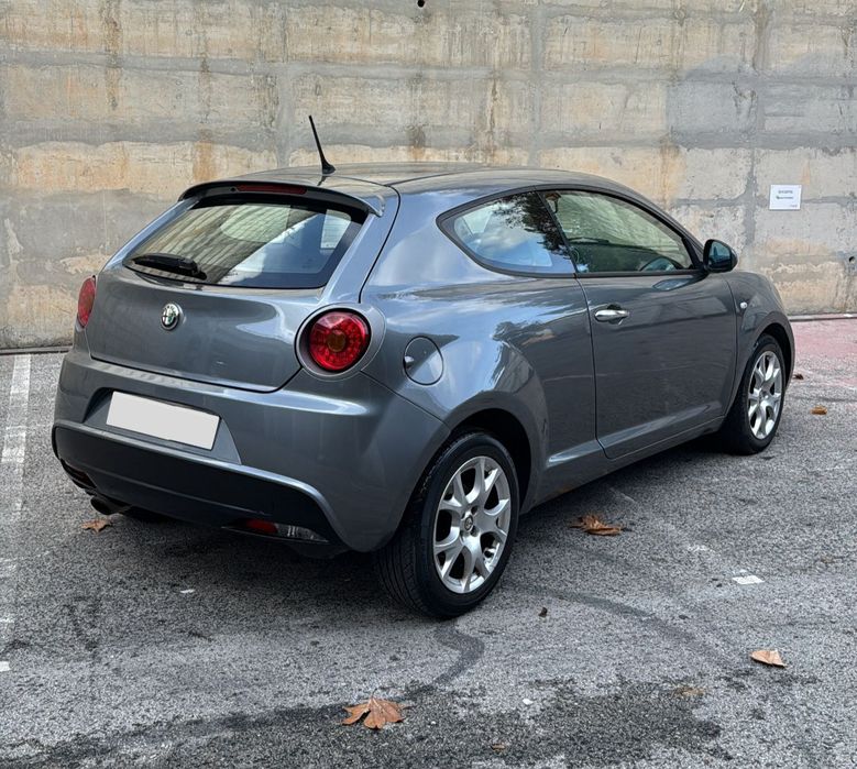 Alfa Romeo Mito 2012 (bom estado)