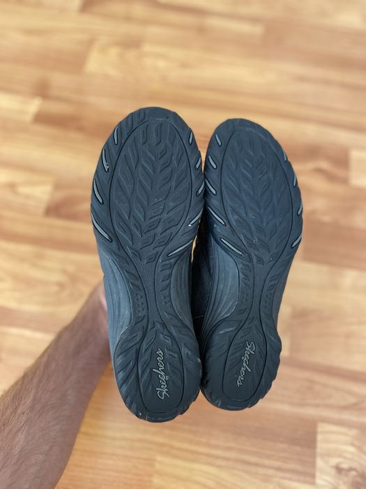 Тапки жіночі кросівки skechers empress