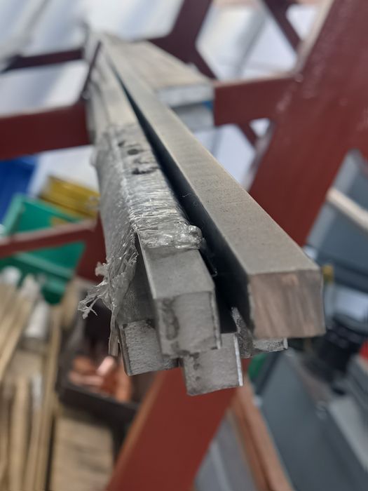 Pręt kwadratowy stalowy ciągniony 12 Gat S235