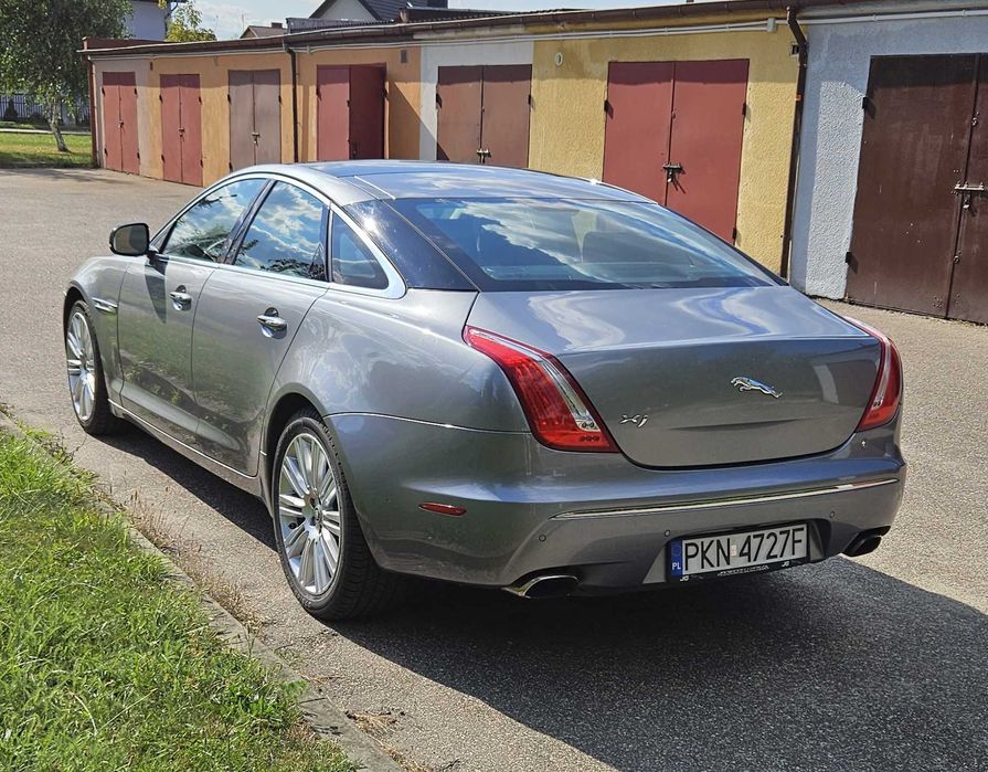 Jaguar XJ X351 V8 5.0 385 KM LPG 2011