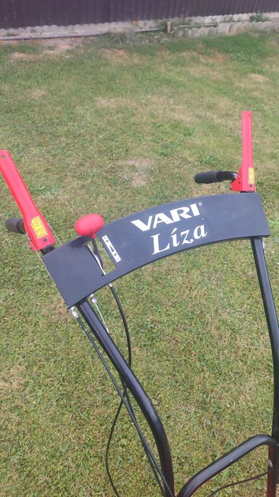 Продам косарку чеського виробника vari liza 60 Honda