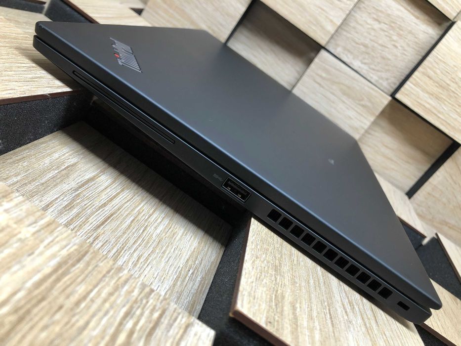 №4781 Ноутбук Lenovo ThinkPad T14s  14" FHD IPS/i5-1345U/16Gb/SSD256