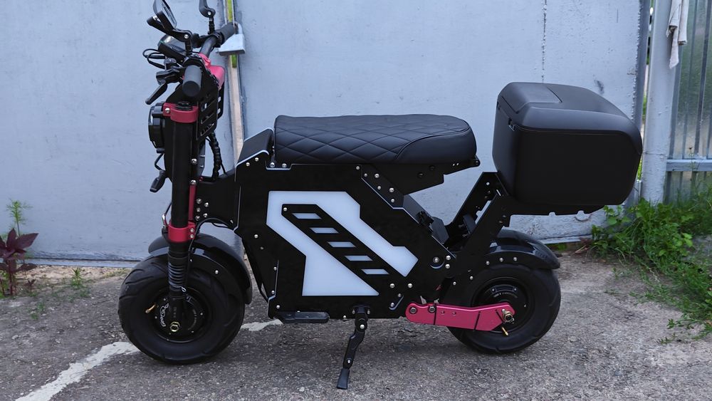 Molo 5 електричний скутер 72v60ah малий та потужний