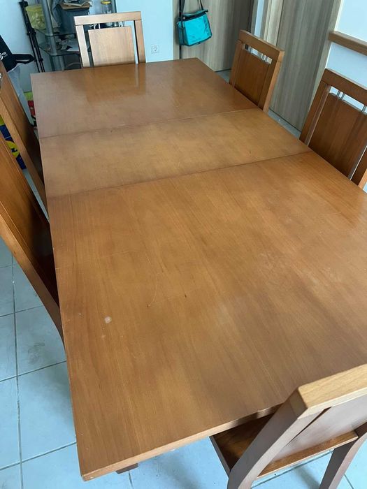 Mesa de jantar estensível com 6 cadeiras