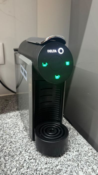 Máquina de Café Delta