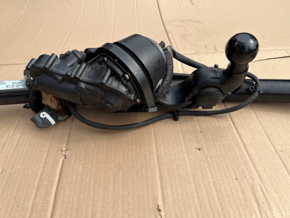 skoda scala hak holowniczy oryginalny elektryczny