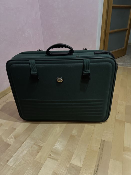 Валіза класична велика