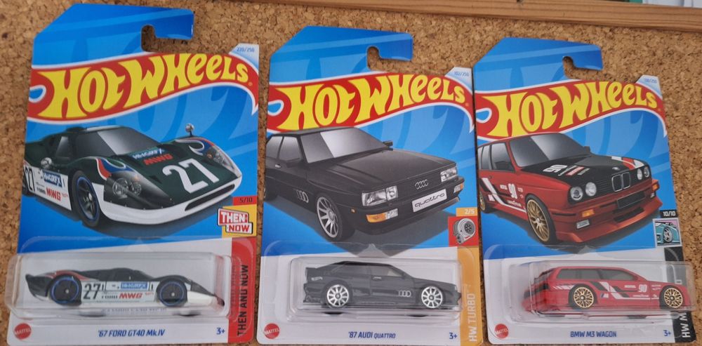 HotWheels cartela LONGA.