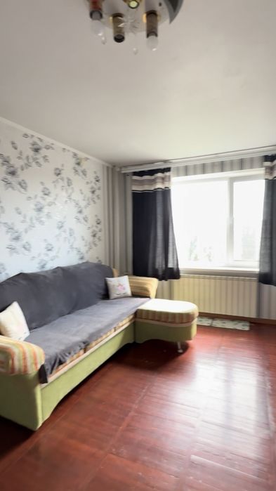 2-кімнатна квартира 64 м² на Половках. Ремонт, велика кухня
