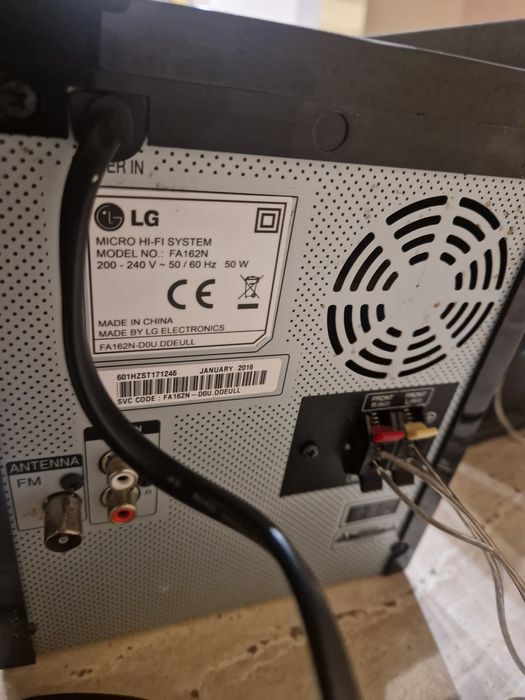 Mini wieża LG FA162