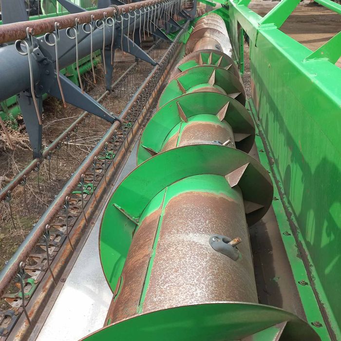 Продам жатку JD 625R