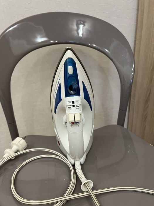 Продам утюг Rowenta