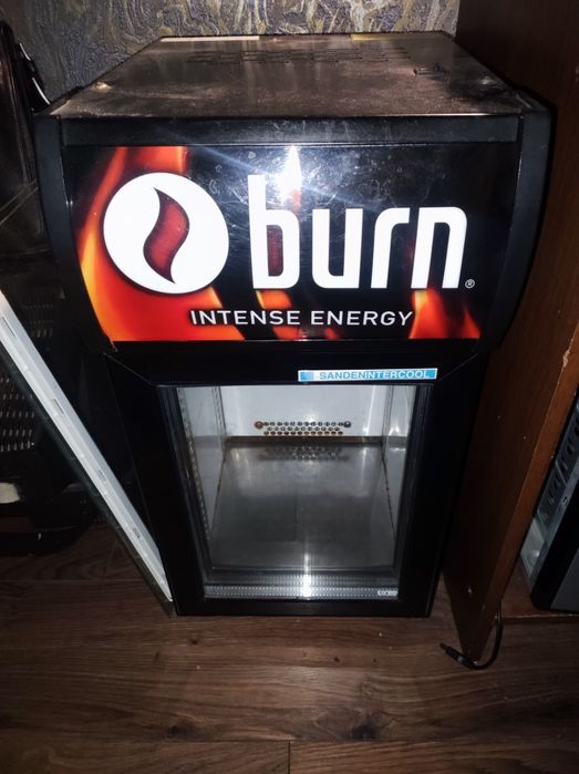 Барный холодильник.