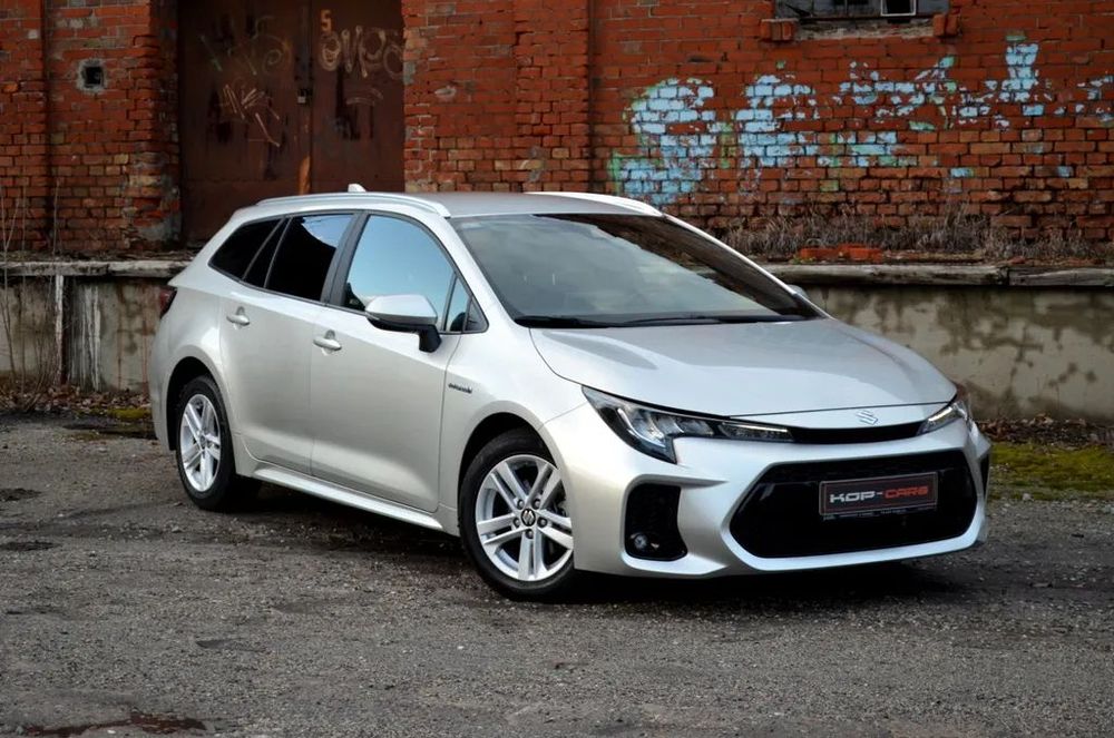 Suzuki Swace 1.8 Hybryda Corolla 30Tys.Km 1 Właściciel! Jak Nowy!