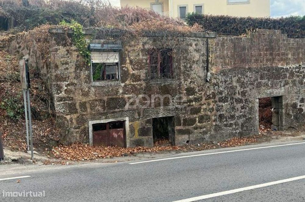 Moradia, Parada de Cunhos