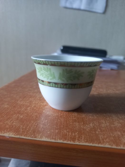 Продам чашечки фарфор Рояль 600 грн. Для кофе. 24 КТ золота.